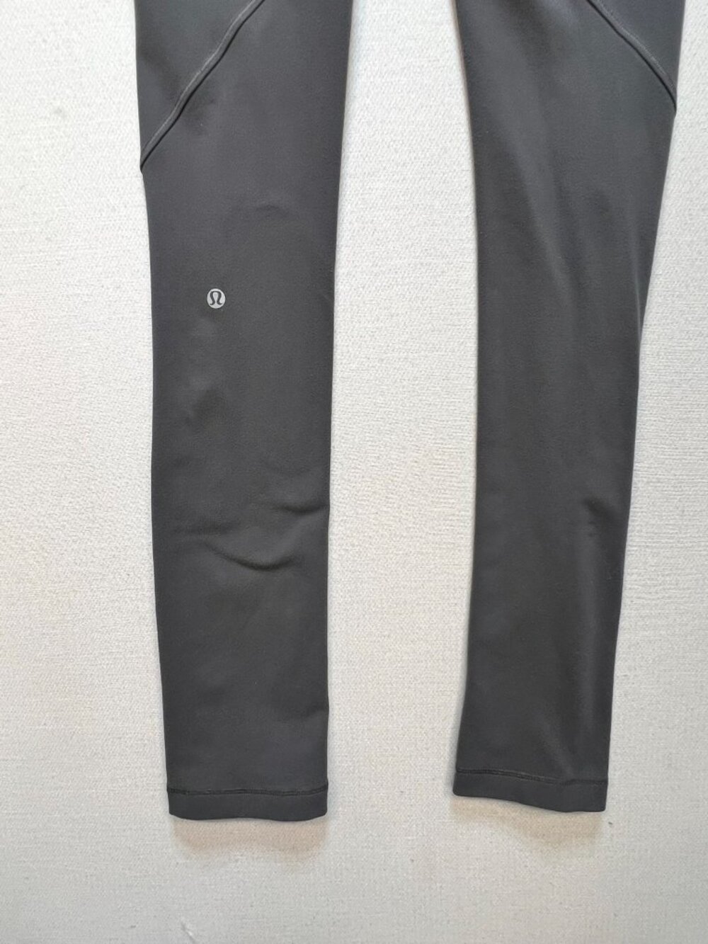 Lululemon Women's High Waisted Athletica Leggings Ruched Ankle Charcoal Gray - Picture 6 of 7